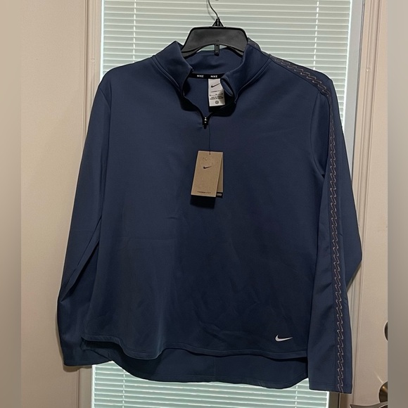 Nike Tops - Nike NWT Women’s 1/4 Zip Blue Therma-Fit Long Sleeve Size XL